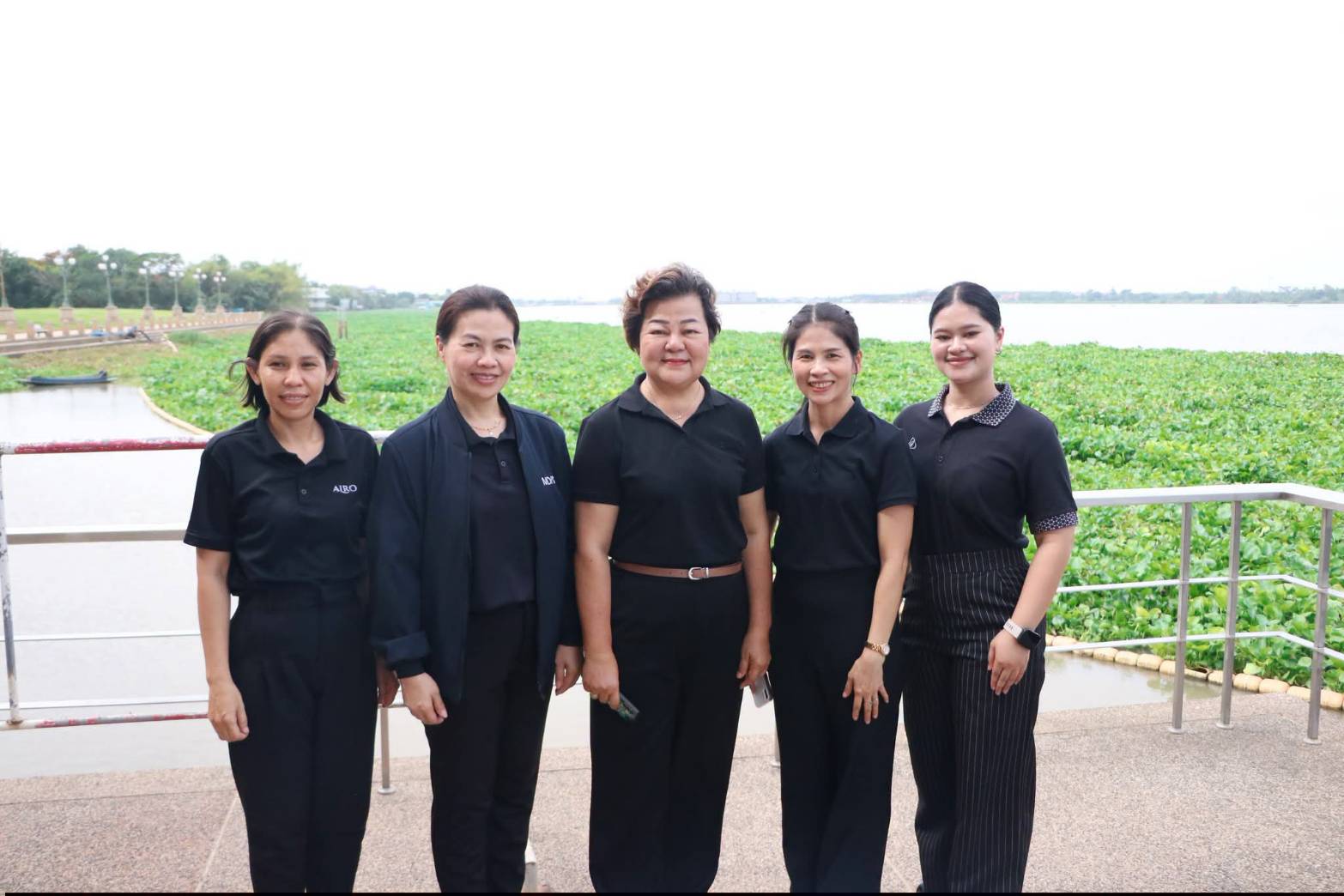 title - ส.ป.ก. ร่วมกิจกรรมโครงการจิตอาสาพัฒนาด้านการเกษตร กษ. เฉลิมพระเกียรติสมเด็จพระนางเจ้าฯ พระบรมราชินี เนื่องในโอกาสมหามงคลเฉลิมพระชนมพรรษา 4 รอบ 3 มิถุนายน 2569 ณ ศูนย์ส่งเสริมและพัฒนาอาชีพเสริมนอกภาคการเกษตร (ศูนย์ศิลปาชพบางไทรฯ เดิม)